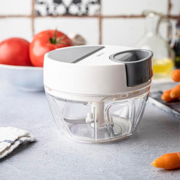 Seilzug-Multi-Zerkleinerer, 400 ml, weiss-grau, Zwiebelschneider für müheloses Zerkleinern von Gemüse, Kräutern & Nüssen