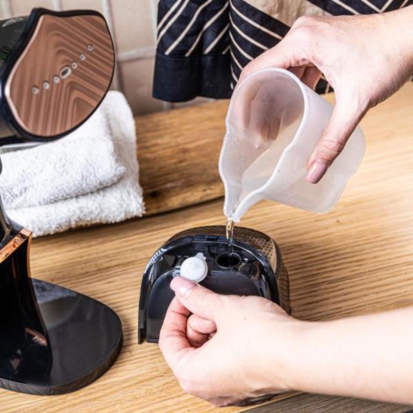 Tragbarer 1500 Watt Dampfglätter, schwarz-roségold: 400 ml Tank, für schnelles Glätten und ein perfekt faltenfreies Aussehen