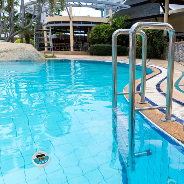 Digitales Solar-Poolthermometer mit Akku: Kabellose Temperaturmessung für Pools & Teiche, wetterfest, präzise & energiesparend