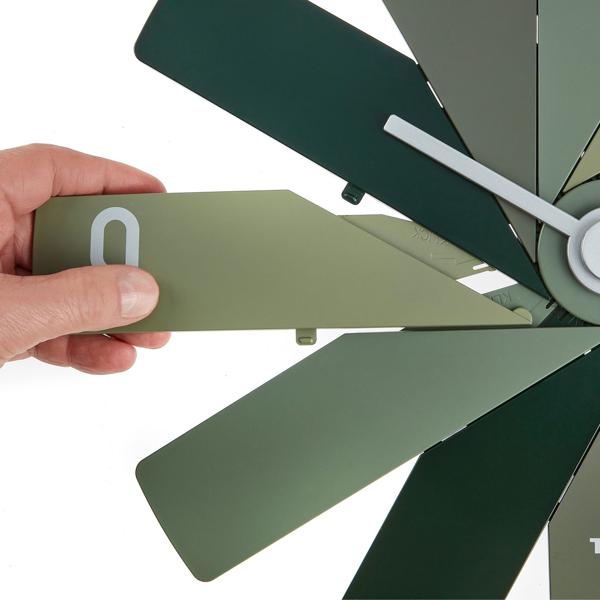 Design-Wanduhr CLOCK IN THE BOX, Masse: Ø 40 cm, grün: Moderne Wanddekoration & Blickfang, leise & hochwertig, für Wohnzimmer & Küche