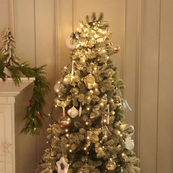 Strahlende 320 LEDs Lichterkette Warmweiss 2,7m – Für Aussen & Innen, IP44 – Überwurf-Lichterkette für Weihnachtsbaum 