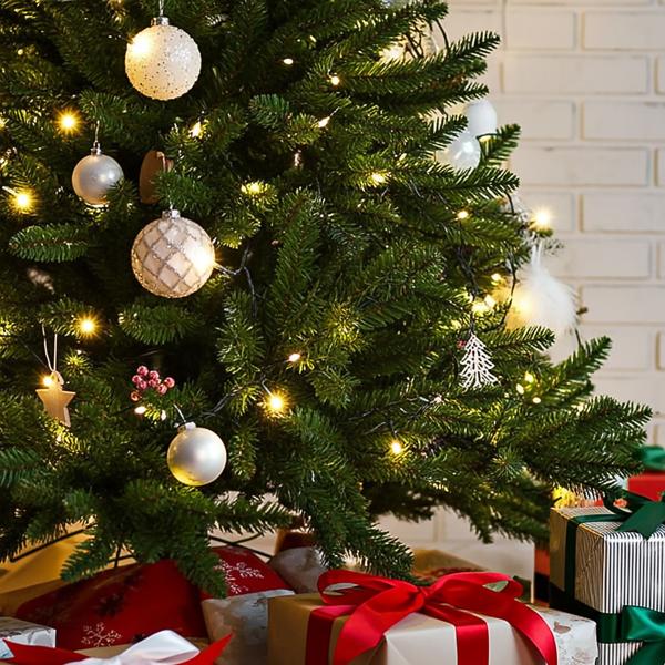 Strahlende 320 LEDs Lichterkette Warmweiss 2,7m – Für Aussen & Innen, IP44 – Überwurf-Lichterkette für Weihnachtsbaum 