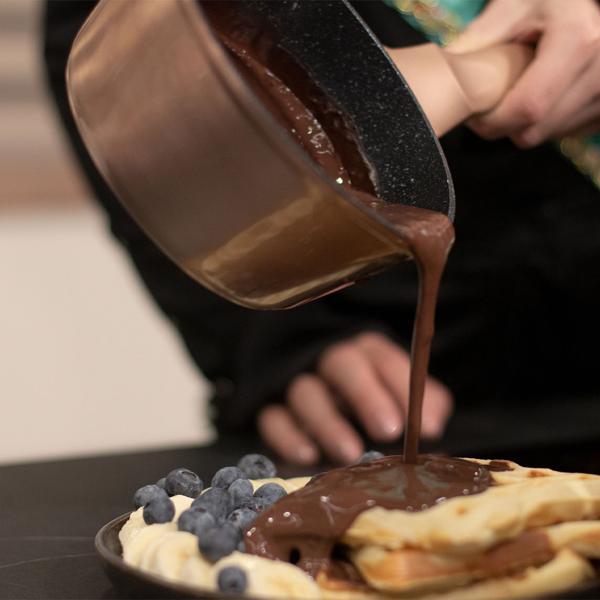 Exklusives Design-Kochset, 15-teilig, Kochbesteck & Untersetzer, edles Rosé-Gold, hochwertiges & stilvolles Aluminium