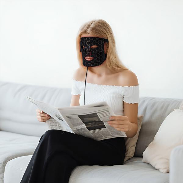 Revolutionäre LED-Lichttherapie-Gesichtsmaske: Für ein strahlendes Hautbild - effiziente Gesichtspflege & Beauty-Anwendung für zu Hause
