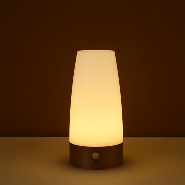2er-Set Elegante LED-Tischlampe mit Bewegungsmelder – Kabellose Flurleuchte mit warmweissem Licht – Ideal als Nachtlicht im Schlafzimmer