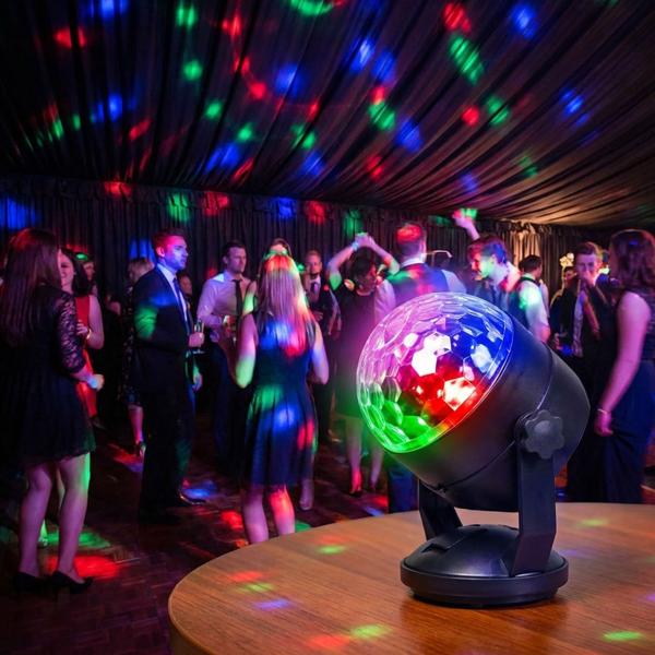 LED-Diskokugel mit Farblicht: Rotierende Party-Kugel, bunt & hell –Ein Stimmungsmacher für unvergessliche Feste & coole Partys