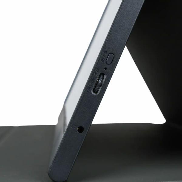 Tragbarer IPS-Monitor 15.6’’ Full HD – Zweitmonitor mit USB-C, Mini-HDMI & Lautsprechern, inkl. Schutzhülle für Laptops & Konsolen