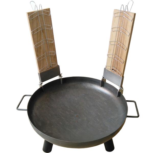 4-in-1 Multifunktionsgrill mit Feuerschale, Schwenkrost, Flammlachsbrett und Feuerkessel: Ein vielseitiger Schwenkgrill mit Lagerfeuer-Feeling
