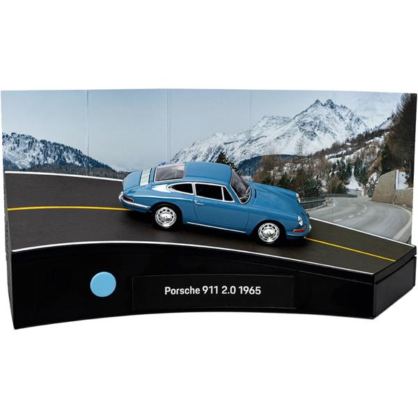 Fantastischer Porsche 911 Carrera Adventskalender – Edler Modellauto Bausatz 1:43 mit Original Motorsound. Perfektes Geschenk für Männer & Sammler