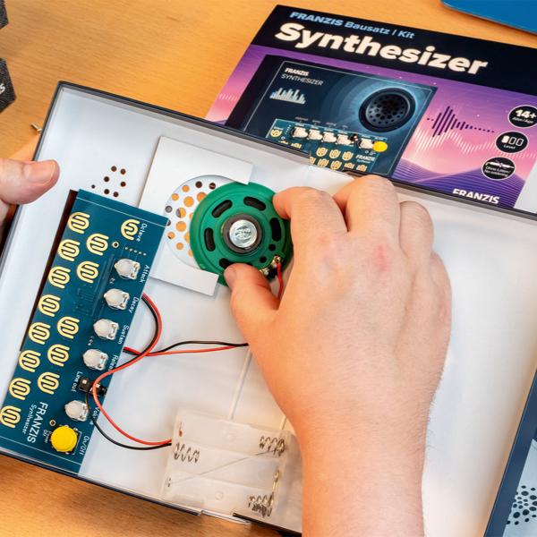 Kreativer Synthesizer Elektrobausatz - Einfaches Set ohne Löten - Bauen Sie Ihr eigenes vollständiges Musikinstrument und musizieren Sie sofort