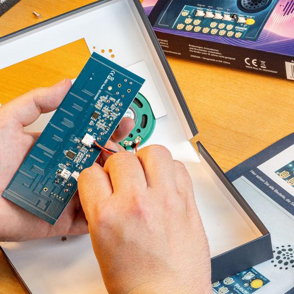 Kreativer Synthesizer Elektrobausatz - Einfaches Set ohne Löten - Bauen Sie Ihr eigenes vollständiges Musikinstrument und musizieren Sie sofort