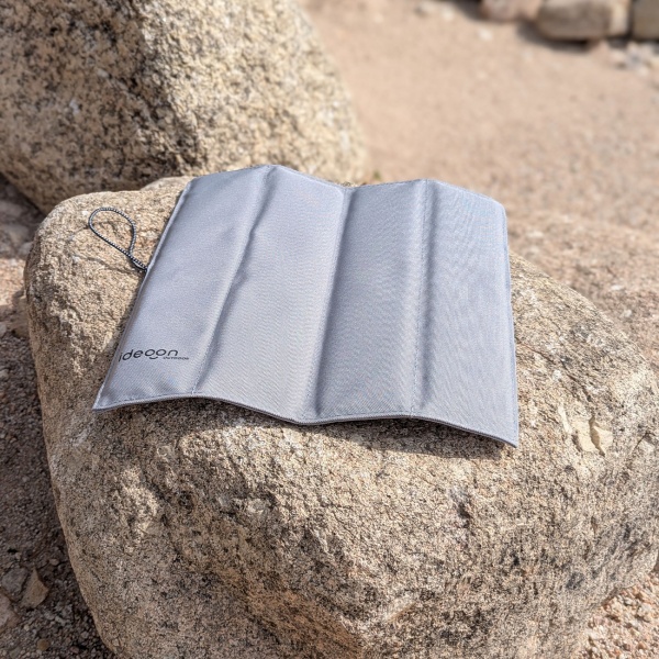 2er-Set Faltbares Sitzkissen für Unterwegs - Outdoor Thermokissen Grau aus robustem Oxford-Stoff - Wasserdicht & Isolierend für Wandern, Camping, Stadion & Kita
