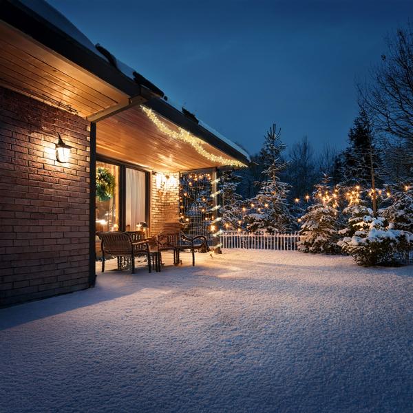 Weihnachts Clusterlichterkette 576 LED Warmweiss – IP44 Aussen & Innen, 4,2m funkelnde Büschellichterkette für gemütliche Atmosphäre