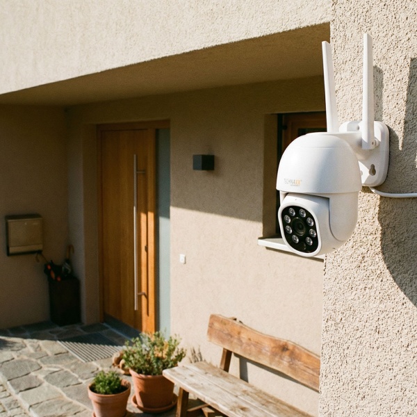 Mini WLAN Outdoor-Kamera: Schwenkbare Full-HD 3MP Überwachungskamera, 5,8 GHz, App-Steuerung, Farbnachtsicht, IP65 Wetterfest, 2-Wege Kommunikation