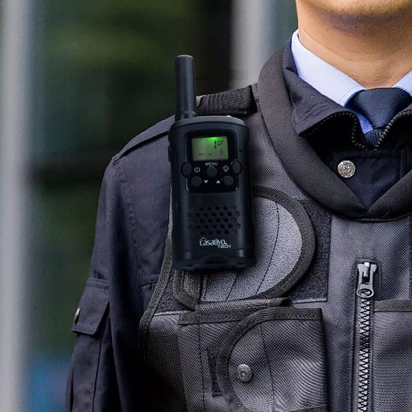 Walkie Talkie, 4er-Set PMR-Funkgerät mit VOX, Taschenlampe, 10km Reichweite, 8 Kanäle, für Abenteuer, Camping und Wandern, für Erwachsene und Kinder