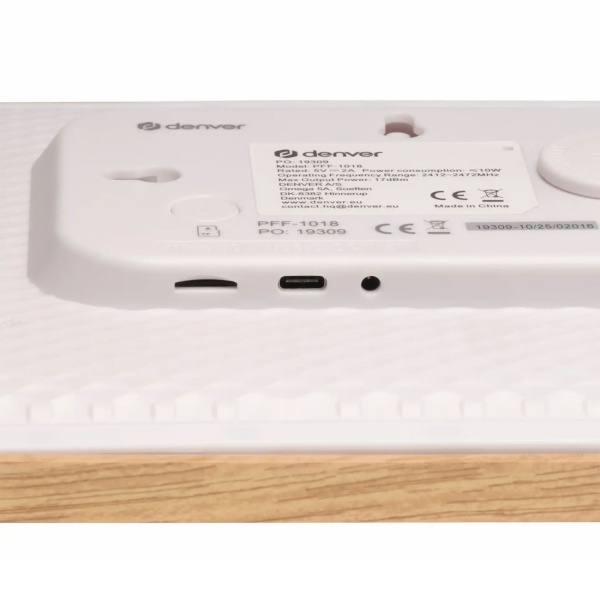 Digitaler 10,1 Zoll WLAN Fotorahmen mit IPS Touchscreen, Frameo App & Videofunktion, 16GB: 3 Wechselrahmen - Holz-Optik, Schwarz und Weiss