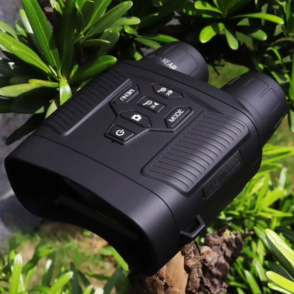 4K Nachtsichtgerät mit 36MP Foto- & Video-Funktion, 300m Reichweite, 3" LCD, 4000mAh Akku, 6x Zoom - professionelle Nachtsichtkamera