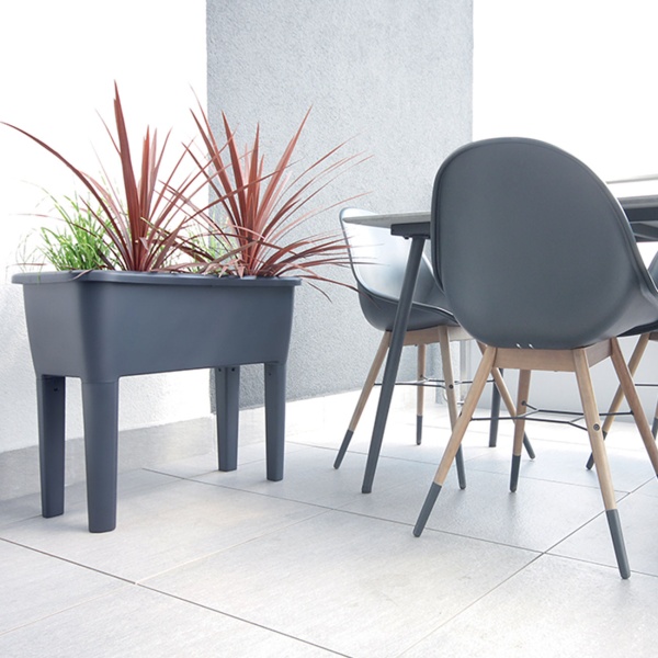 Praktisches Gewächshaus Anthrazit 52 Liter: Hochbeet mit Deckel und Belüftung, Anzuchtkasten für Outdoor - Stabil, Wetterfest & Rückenschonend