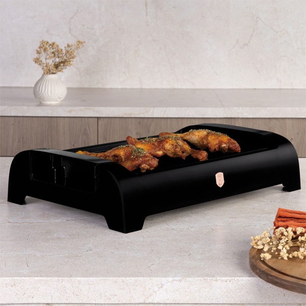 Elektrischer Tischgrill 1500W Schwarz mit Antihaft-Grillplatte: stufenloses Thermostat, ideal für fettarmes Grillen, kompakt, edel, einfaches Reinigen