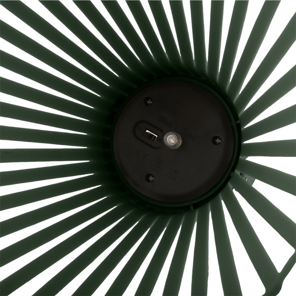 Dekorative LED Solar Laterne für Aussen, Moderne Gartenlaterne in Grün mit Tragegriff, Solarlampe im Lamellen-Design für Balkon & Terrasse
