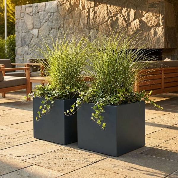2er-Set Blumentopf Quadratisch 47cm in Anthrazit, Pflanzkasten 51L aus Kunststoff für Innen & Aussen, Frostsicher & UV-Beständig, Leichtgewicht