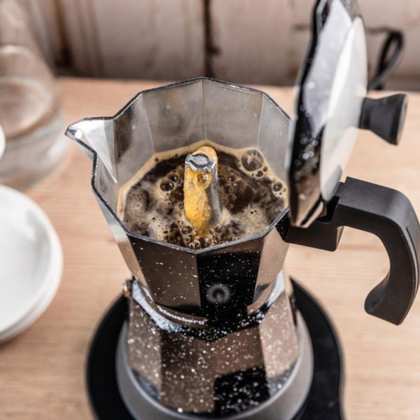 Elektrische Espresso-Kaffeemaschine & Espressokocher im Mokka Stil schwarz: 500 W, 300 ml für 6 Tassen, edler Kaffeebereiter für Zuhause