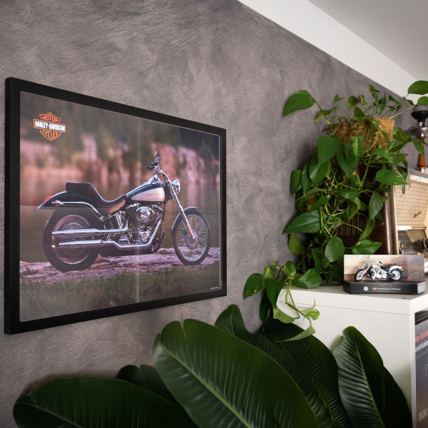 Harley-Davidson Adventskalender 2024 – FXST Softail Modellbausatz 1:18 mit V2 Soundmodul, Begleitbuch & Zubehör – Geschenk für Motorrad Fans