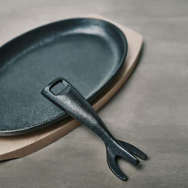 4er-Set Massive Profi Servierpfanne aus Gusseisen mit Holz-Untersetzer, 24 x 14 x 2,2 cm, Abnehmbarer Griff bis 230 °C hitzebeständig 