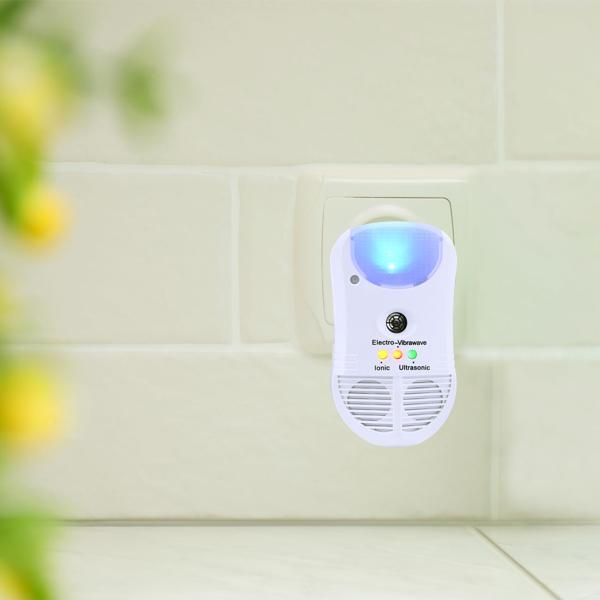 2er-Set  3in1 Ultraschall Insektenvertreiber, Ionen Luftreiniger und PIR Sensor Nachtlicht, praktisch für die Steckdose, bis zu 30 qm, 3 Kontroll LEDs