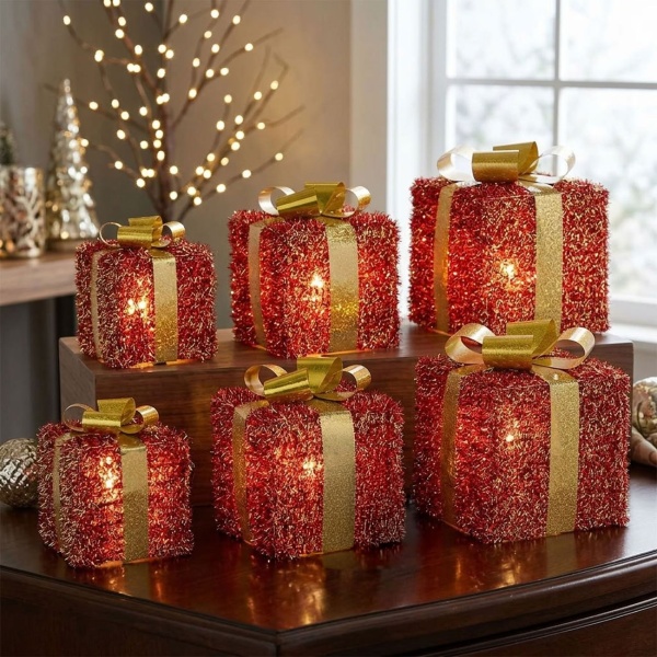 LED Geschenkboxen 6er Set rot-gold, beleuchtete Geschenke Weihnachtsdeko mit 152 warmweissen LEDs, Timer, batteriebetrieben, 12/15/18 cm