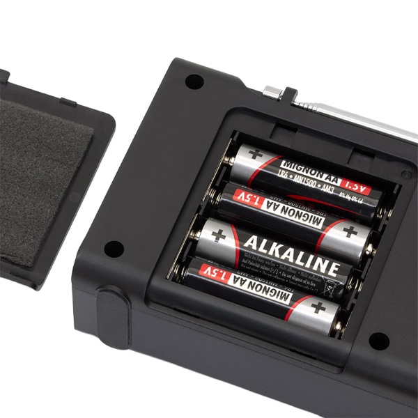 DAB+ Radio tragbar mit Bluetooth und Weckfunktion, Digitalradio DAB+ und UKW, Farbdisplay, 2 Weckzeiten, Netz- oder Batteriebetrieb, schwarz