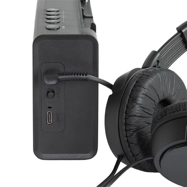 DAB+ Radio tragbar mit Bluetooth und Weckfunktion, Digitalradio DAB+ und UKW, Farbdisplay, 2 Weckzeiten, Netz- oder Batteriebetrieb, schwarz
