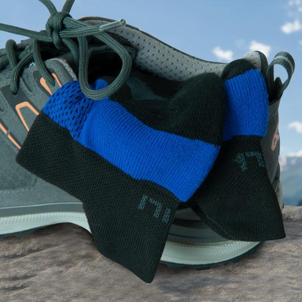 Laufsocken Unisex 36-40 blau/schwarz - Gepolsterte Funktionszonen & Fusspolster gegen Blasen - Ergonomische Passform - Atmungsaktiv - Für Sport & Alltag