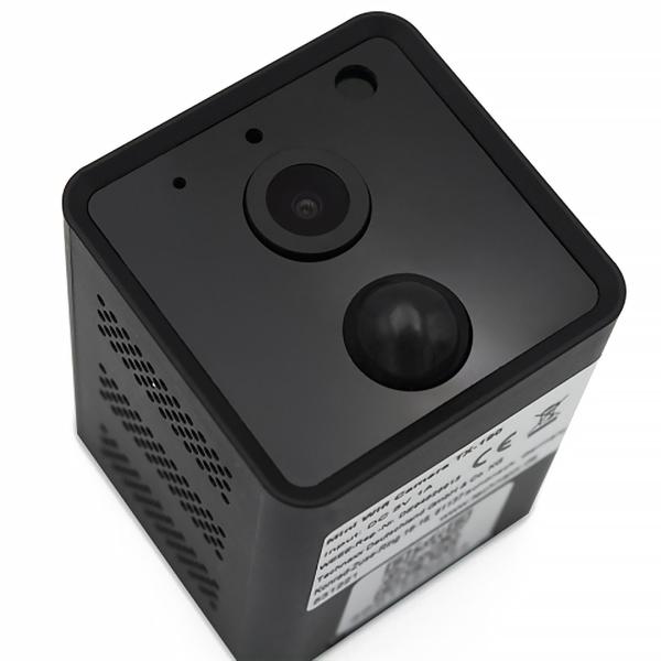 Smarte Mini Überwachungskamera (Full HD) für Innen – Mit PIR Sensor, App Steuerung, schwarz (4,8 x 6,6 x 4,8 cm) – Einfache Überwachung in Top-Qualität