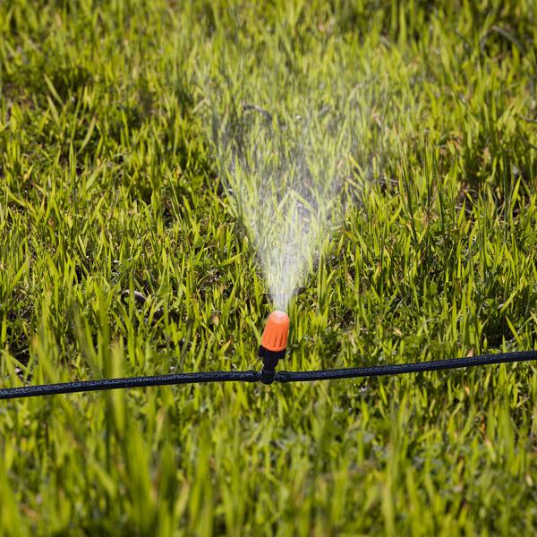 23-tlg. Pflanzen-Bewässerungssystem: 20m anpassbarer Schlauch + 10 Düsen für zeitsparende, effiziente Bewässerung. Maximale Leistung für Ihren Garten