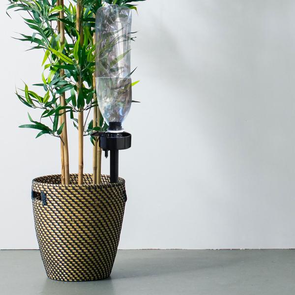 Bewässerungssystem für PET-Flaschen (6er-Set): Regulierbar - Pflanzenbewässerung für Urlaub, Balkon, Zimmer - Einfach genial