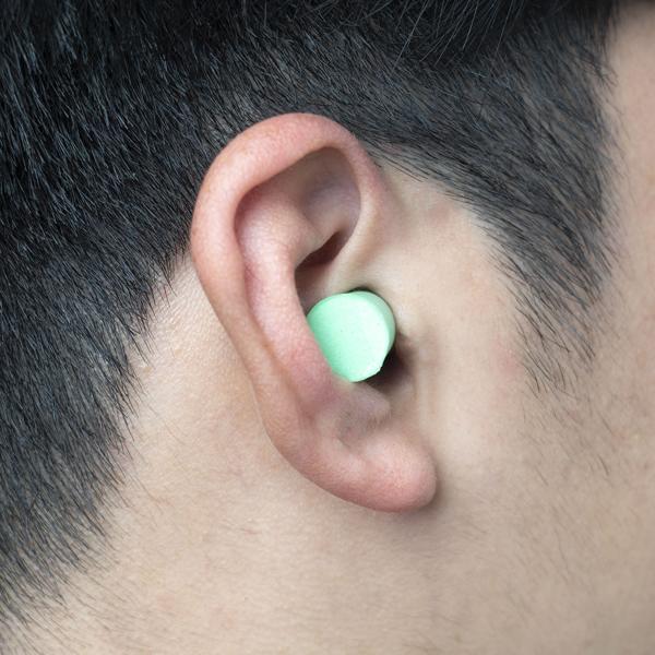 Hocheffektive Gehörschutz-Ohrstöpsel, 200 Stück, mehrfarbig, SNR 33 dB, hoher Tragekomfort, für laute Umgebungen wie Arbeit, Party, Event oder Schlaf