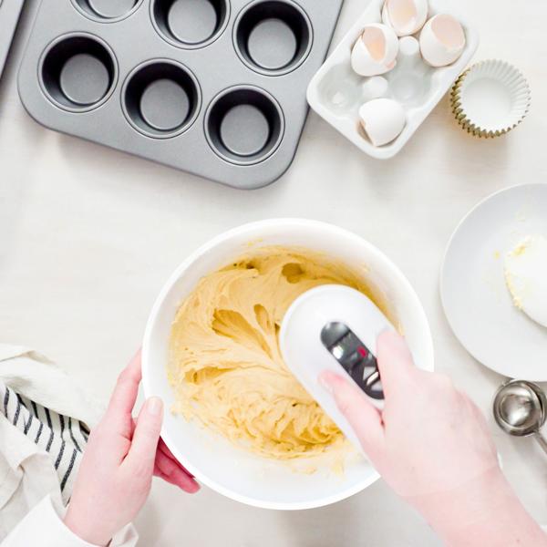 6er-Set Rührschüsseln stapelbar - Kunststoff-Schüsseln 0.25-5.25 L - Mikrowellen- & Spülmaschinengeeignet für Backen & Kochen