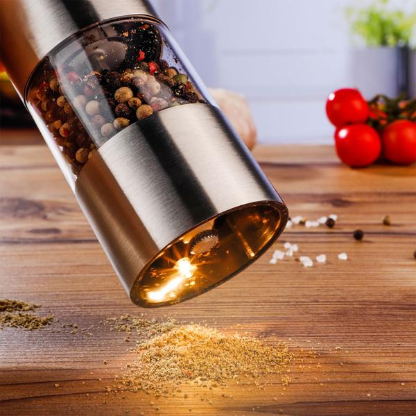 2er-Set Elektrische Salz-/Pfeffermühle (Edelstahl) - Keramikmahlwerk, Lichtfunktion - Ø5 x 22,5 cm - für frische Gewürze auf Knopfdruck