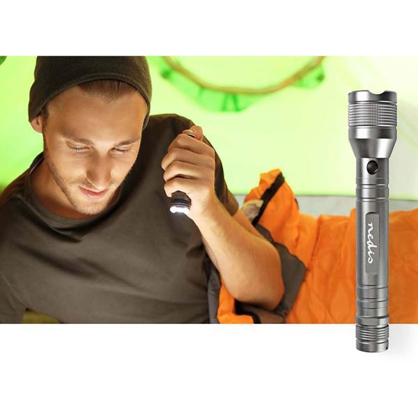 High Power LED-Taschenlampe - extrem helle 10-W-Cree-LEDs, 500 Lumen, 250m Reichweite - Wasserdichtes IPX4-Aluminiumgehäuse - Ideal für Outdoor & Camping