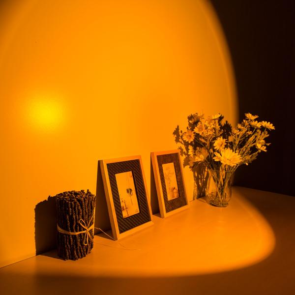 Sonnenuntergang Lampe 7W LED Stimmungslicht Sunset - Romantische Atmosphäre Schlafzimmer Wohnzimmer - Farbverlauf Orange Rot Blau Lila - Höhe 29 cm