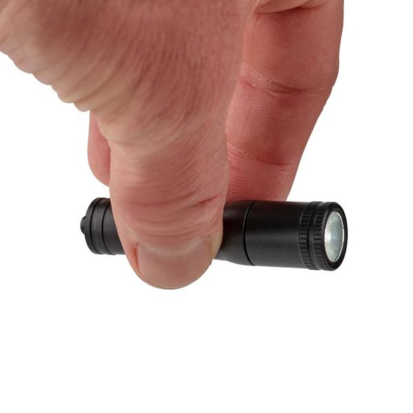 LED Schlüsselring Taschenlampe – Kompakt & leicht - Aluminiumgehäuse, IPX4 spritzwassergeschützt, 100 lm, 35 m Leuchtweite, Schwarz, 61x15x15mm