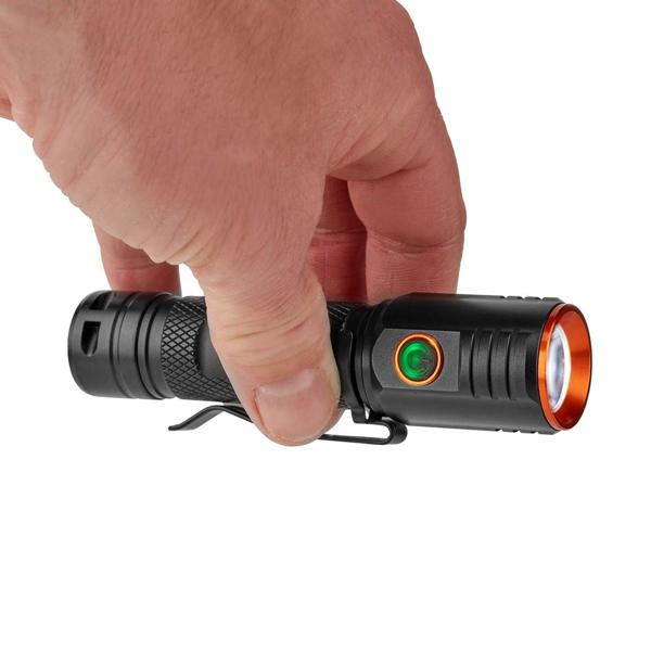 LED-Taschenlampe - 2000 Lumen & 180m Leuchtweite für Camping & Outdoor - IPX6 Wasserdicht - Vollmetallgehäuse - USB-C Akku - Schwarz