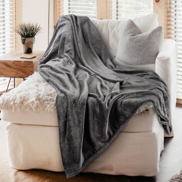 Kuscheldecke L anthrazit 180x200 cm - Weiche Couchdecke für ganzjähriges Wohlgefühl - Hautsympathisch & strapazierfähig, OEKO-TEX Standard 100
