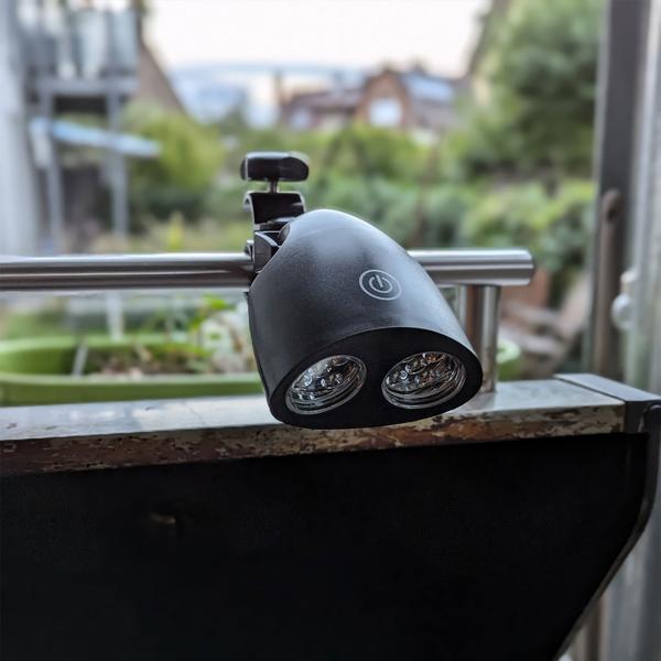 Robuste Arbeits- und Grill-Lampe mit Klemme, schwarz – Leuchte für Garten, Werkstatt & Outdoor-Aktivitäten oder BBQ in der Dämmerung