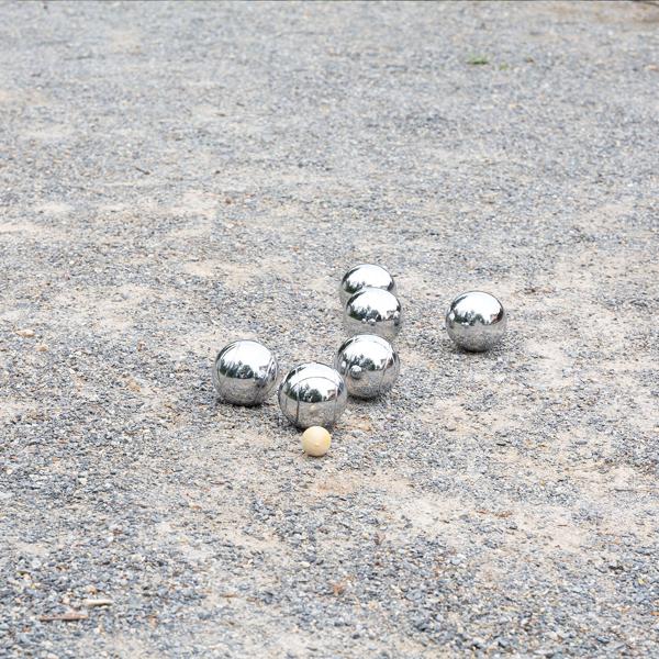 Hochwertiges Boule- & Pétanque-Spiel, 8 Metallkugeln, Holzkugel, Abstandsmesser, Tragetasche, Boccia Kugeln mit idealen Laufeigenschaften 