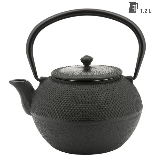 Gusseiserne Teekanne - Für dunkle & helle Teesorten - Teefilter Edelstahl, 1.2 L Volumen - Robust, langlebig, wärmespeichernd, elegant schwarz