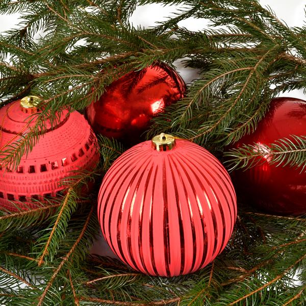 Weihnachtskugeln 4er-Set - Rote Christbaumkugeln mit 3 Designs, Ø 15 cm - Festliche Dekoration für Weihnachtsbaum & Adventszeit - Eleganter Hingucker