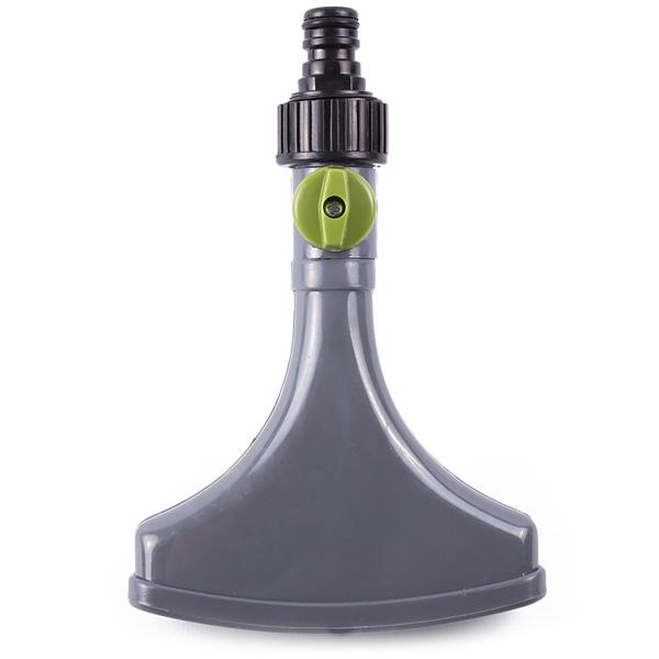 Flache Bewässerungsbrause mit Erdspiess - Feinregensprühkopf für Rasen & Beete - Mobil, stossfest, 1/2 Zoll Anschluss - Unauffällig & schonend