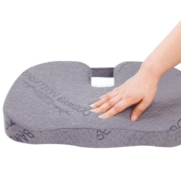 Bambus-Sitzkissen - passt sich optimal Ihrem Körper an - Memory-Foam, 45x30x6,4cm, waschbar - Ideal für Büro & Reisen